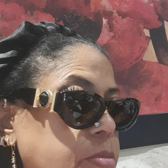 AUTHENTIC GIANNI VERSACE MEDUSA SEXY CHIC BLACK GOLD SUNGLASSES W/CASE - Picture 5 of 12